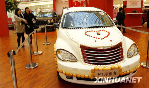 Shanghai ,Schokoladenkünstler,Auto,Schokolade, Valentinstag ,Schokoladenauto 1