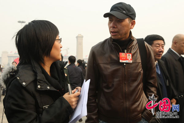 Der berühmte Regisseur Feng Xiaogang ist PKKCV-Mitglied.