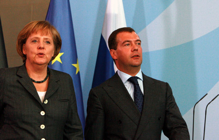 Für Russlands Pr?sident Dimitri Medwedjew ist beim G20-Gipfel vor allem die Reform der Finanzm?rkte wichtig. Kurz vor der Konferenz in London fordert er ein neues internationales W?hrungssystem.