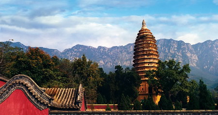 Der Turm von Songyue Tempel