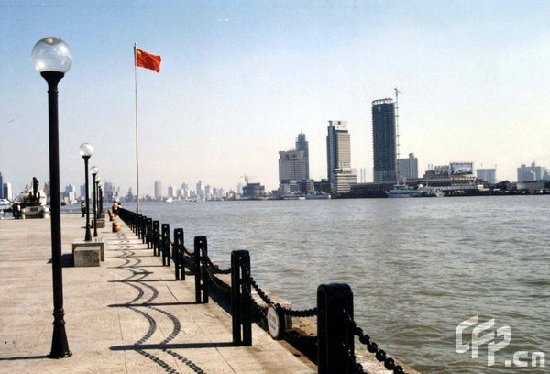 Shanghai hatte in der Vergangenheit bereits mit Wasserknappheit zu k?mpfen. Der Stausee soll für eine verbesserte Wasserqualit?t und eine stabile Grundsicherung sorgen. Shanghai hatte in der Vergangenheit bereits mit Wasserknappheit zu k?mpfen. Der Stausee soll für eine verbesserte Wasserqualit?t und eine stabile Grundsicherung sorgen.