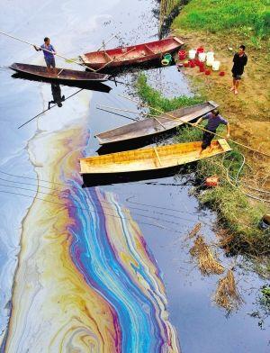 Nach Protesten über eine Cadmium-Verseuchung wurde der Leiter der Xianghe Chemical Factory in der Provinz Hunan verhaftet und die Fabrik dauerhaft geschlossen. Auch der Direktor und der stellvertretende Direktor des Umweltamts von Liuyang wurden suspendiert.