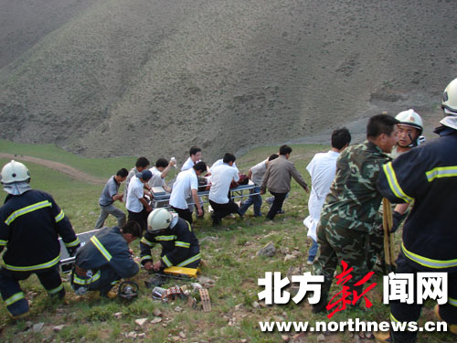 Gestern begann eine Gerichtsverhandlung über die Kompensationen, welche die Hinterbliebenen der 55 Toten eines Flugzeugabsturzes in Nordchina im Jahre 2005 bekommen sollen. Dies ist das erste Mal, dass ein chinesischer Gerichtshof einen Fall über einen Flugzeugabsturz angenommen hatte.