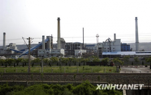 Wie nun herausgekommen ist, hat es auch in Hunan einen Umweltskandal um ein Bleischmelzwerk gegeben. Dies war der zweite Fall, bei dem im Blut von Hunderten Kindern gef?hrliche Bleimengen gefunden wurden.