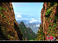 Der Mount Huang wird häufig als Motiv für traditionelle chinesische Gemälde, in Literatur, und auch für Fotografien genutzt.