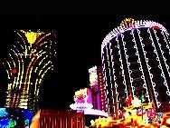 Das Gebiet erfreut sich einer florierenden Industrie, vor allem der Textilindustrie, der Elektro- und Spielzeugbranche und der Tourismusbranche. Dies macht die Stadt zu einer der reichsten weltweit.
