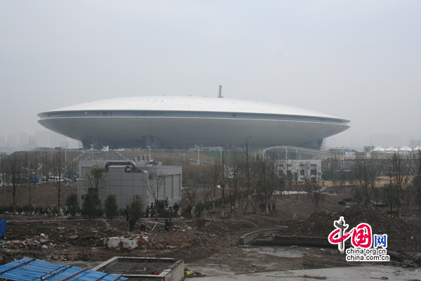 Offiziellen Angaben der Shanghaier Expo-Koordinationsbehörde vom Dienstag zufolge sind über 95 Prozent der Bauarbeiten auf dem Expo-Gelände beendet worden. Alle ausstehenden Bauprojekte sollten vor Mitte April abgeschlossen sein.