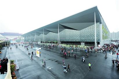 Die erste 'Behindertenhalle' in der Geschichte der Expo steht in Shanghai. Die Halle ist komplett behindertengerecht ausgestattet.