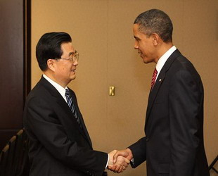 Chinas Staatspräsident Hu Jintao ist am Samstagnachmittag am Rande des vierten G-20-Gipfel im kanadischen Toronto mit US-Präsidenten Barack Obama zusammengekommen.