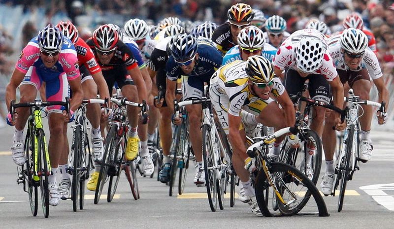 Die weltweit einflussreiche Nachrichtenagentur Reuters hat vor kurzem die besten Sportbilder des Jahres 2010 gewählt. Viele Fotos wurden während des Finales der WM 2010 in Südafrika gemacht.