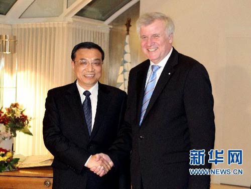 Am Samstag hat der stellvertretende chinesische Ministerpräsident Li Keqiang in München den Ministerpräsidenten des Freistaates Bayern Horst Seehofer getroffen.