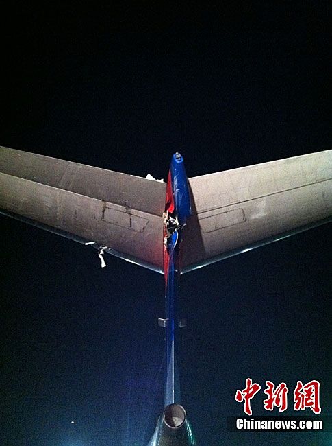 Gestern berichteten Medien über einen Unfall zwischen einem Airbus A380 der Linie Air France und einem Regionaljet. Der Vorfall soll sich am Montag am Kennedy Flughafen in den USA ereignet haben.