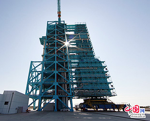 Die Experten haben gestern Vormittag das ganze System des ersten Weltraummoduls 'Tiangong-1' nochmals geprüft. Es war die letzte gründliche Prüfung vor der Brennstoffeinspritzung für die Trägerrakete.