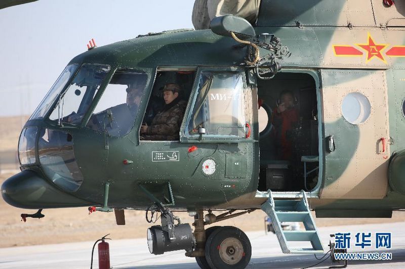 Das chinesische Raumschiff 'Shenzhou 8', das zwei Andockungsmanöver mit der Raumstation 'Tiangong 1' erfolgreich durchgeführt hat, wird heute gegen 19 Uhr Beijinger Zeit im Autonomen Gebiet Innere Mongolei landen.