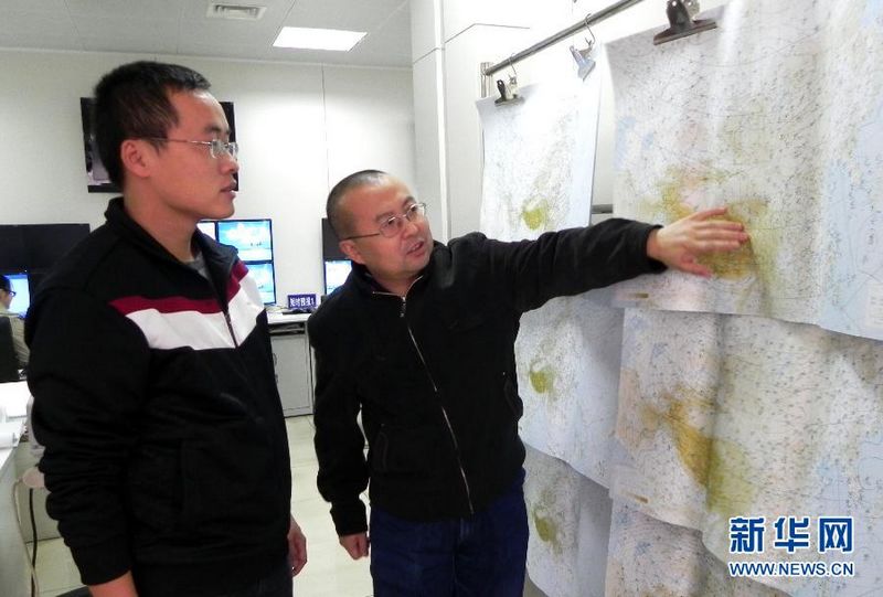 Das chinesische Raumschiff 'Shenzhou 8', das zwei Andockungsmanöver mit der Raumstation 'Tiangong 1' erfolgreich durchgeführt hat, wird heute gegen 19 Uhr Beijinger Zeit im Autonomen Gebiet Innere Mongolei landen.