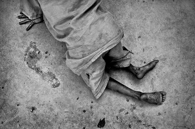 UNICEF Deutschland hat die Preise für den Wettbewerb &apos;UNICEF-Foto des Jahres 2011&apos; verliehen. Der 30jährige deutsche freie Fotograf Kai Löffelbein hat mit seinem Werk &apos;Ghana: Unser Müll in Afrika&apos; den ersten Preis gewonnen.