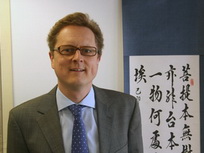 Frank Hartmann, Chef der Presseabteilung der Deutschen Botschaft in Beijing, sprach mit China.org.cn über die deutsch-chinesische Zusammenarbeit in den Bereichen Wirtschaft, Medien und Kultur.