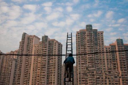 Chinas Immobilienmarkt blieb auch im April ziemlich träge, die Wohnungspreise sanken gegenüber dem Vormonat in den meisten der untersuchten Städte.