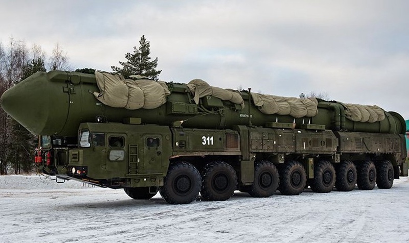 Im Atomwaffenarsenal aller Länder gilt die Interkontinentalrakete aufgrund ihrer Reichweite, Fluggeschwindigkeit und Gewalt als die ultimative Waffe. Die Anzahl der Staaten, die die Interkontinentalraketen-Technologie beherrscht, ist gering. Im Atomwaffenarsenal aller Länder gilt die Interkontinentalrakete aufgrund ihrer Reichweite, Fluggeschwindigkeit und Gewalt als die ultimative Waffe. Die Anzahl der Staaten, die die Interkontinentalraketen-Technologie beherrscht, ist gering.