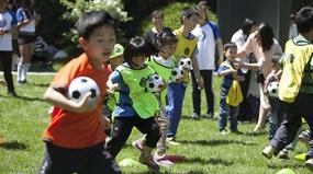 Chinesische Kinder erfahren 'deutsche Kindheit und Jugend'