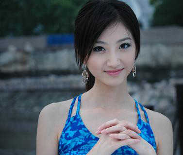 清纯美女外滩秀青春公认最靓丽网络美女
