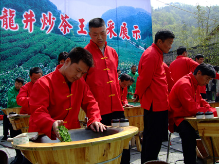 「第10回国際茶文化シンポジウムおよび浙江省湖州（長興）第1回陸羽茶文化フェア」が5月27日から30日にかけて、浙江省湖州市長興県で行われる。 
