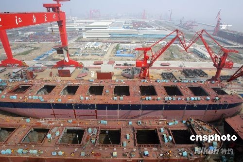 中国で最大規模の造船基地である、長興造船基地の第1期プロジェクトが3日、半年早く竣工した。