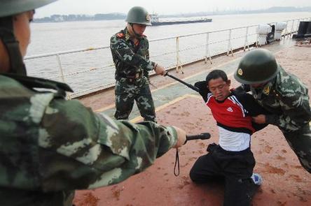 7月3日、南京で水上テロ対策の実戦訓練が実施された。