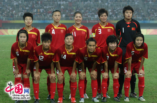 08奥运女足小组赛：中国对阵加拿大