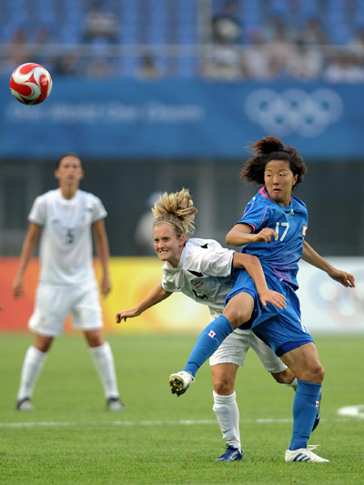组图：奥运女足预赛 日本女足2-2战平新西兰女足