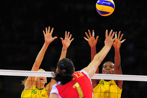 女子バレーボール準決勝、中国が0－3でブラジルに敗れる