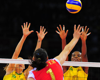 女子バレーボール準決勝、中国が0－3でブラジルに敗れる