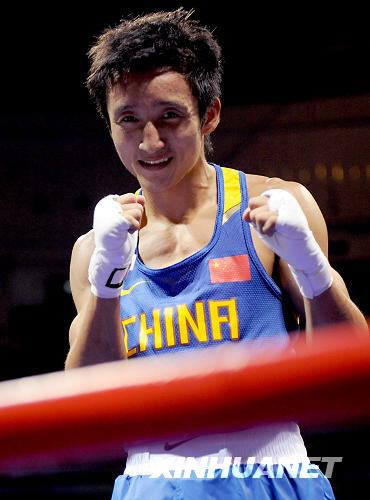  8月19日，中国选手邹市明获得胜利。当日，在北京奥运会男子拳击48公斤级比赛中，邹市明战胜哈萨克斯坦选手比然·扎基波夫，晋级四强。