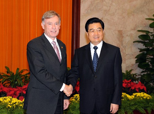 中国の胡錦涛国家主席は7日北京で、パラリンピックの開会式に出席するため北京を訪れたドイツのケーラー大統領と会談した。