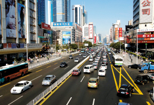 中国では小排気量車購入の奨励、独自ブランドの奨励、自動車取得税の減免など、一連の自動車市場救済策が検討されており、まもなく実施されることになっている。