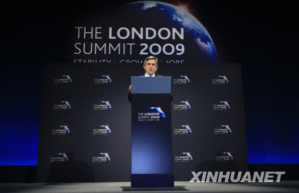 4月2日、ブラウン英首相は主要20カ国・地域（G20）首脳会合の閉幕後に会見を行った。G20ロンドン金融サミットが幕を下ろした。