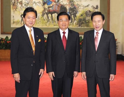 胡錦涛主席、日韓首脳と会談。
