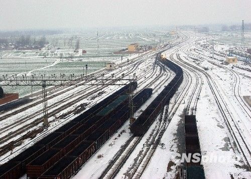 大雪で発電用石炭価格が上昇