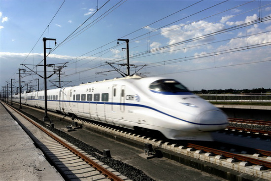 中国、何を頼りに世界高速鉄道市場を獲得したか
