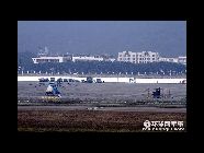 中国が自主的に開発したヘリコプター｢Z8｣と｢Z9｣がこのほど、広東省珠海市の珠海空港に到着した。同ヘリコプターは、11月16日から21日まで開催される珠海エアショー2010に参加することになっている。 ｢中国網日本語版(チャイナネット)｣　2010年11月11日