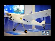 TF-8C小型無人機　　広東省珠海市で16日から21日にかけて開催された第8回中国国際航空ショーでは、中国が自主的に研究開発した数十機の無人機が登場し、業界の大きな注目を集めた。 ｢中国網日本語版(チャイナネット)｣　2010年11月23日