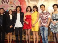 写真はテレビドラマ「愛上女主播」に出演した俳優たち。「中国網日本語版（チャイナネット）」　2011年1月25日