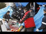 震災地で救助活動を展開する日本の救助隊員たち｢中国網日本語版(チャイナネット)｣　2011年3月13日