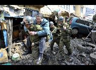震災地で救助活動を展開する日本の自衛隊｢中国網日本語版(チャイナネット)｣　2011年3月13日