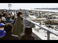地震に崩壊された故郷を離れる人々｢中国網日本語版(チャイナネット)｣　2011年3月13日