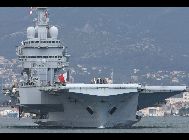 フランスは現地時間20日午後1時14分、同國海軍初の原子力空母?シャルル?ドゴール?をリビア沖に派遣することを決め、軍事的圧力を強めている。1900―2000人の兵士のほか、空母には?ダッソーラファール?や?ミラージュ?を含む20機あまりの戦闘機も搭載されており、36-48時間後にリビア沖に到著するという。?中國網日本語版(チャイナネット)?　2011年3月21日