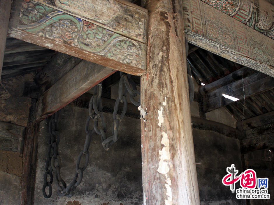 大都会の中の千年続く古い村