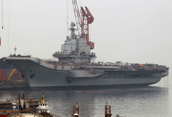間もなく完工される中国の1番艦「ワリャーグ」