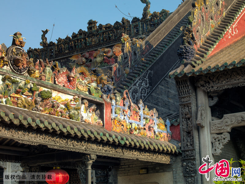 陈家祠是广东现存规模最大的清代艺术建筑。图为陈家祠一景。 中国网图片库 晨珠/摄