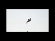 中国の次世代ステルス戦闘機｢殲20(J20)｣が26日、また成都市のある空港で試験飛行を行った。 ｢中国網日本語版(チャイナネット)｣　2011年8月31日